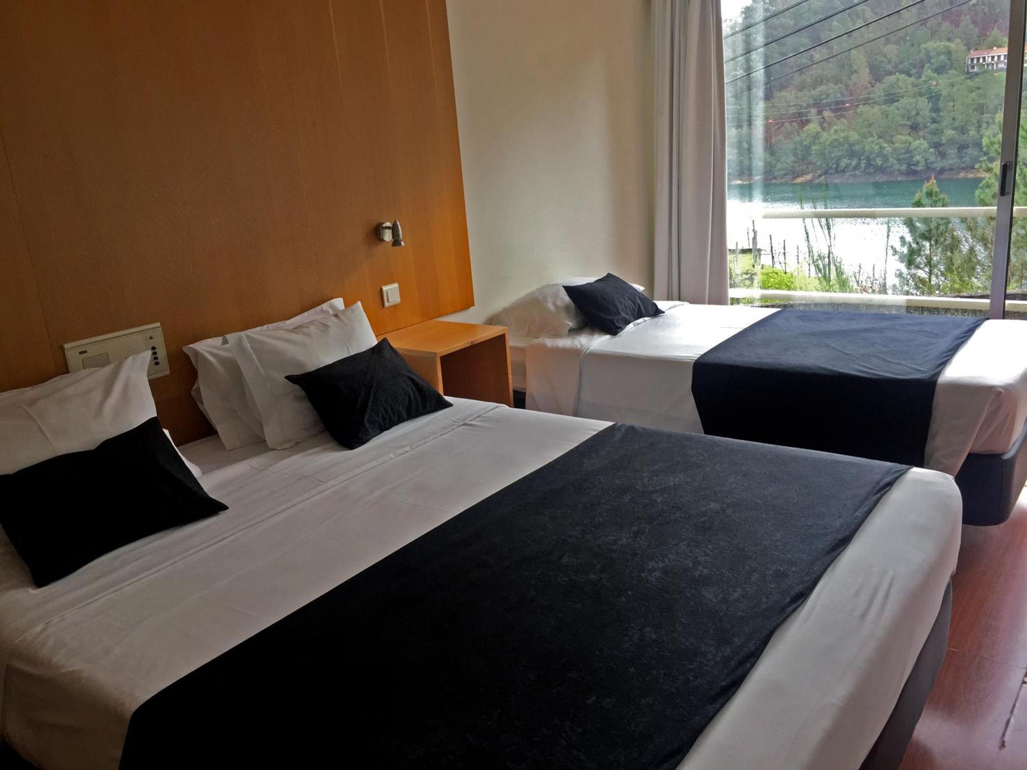 Hotel Eco Salvador Герес Екстериор снимка