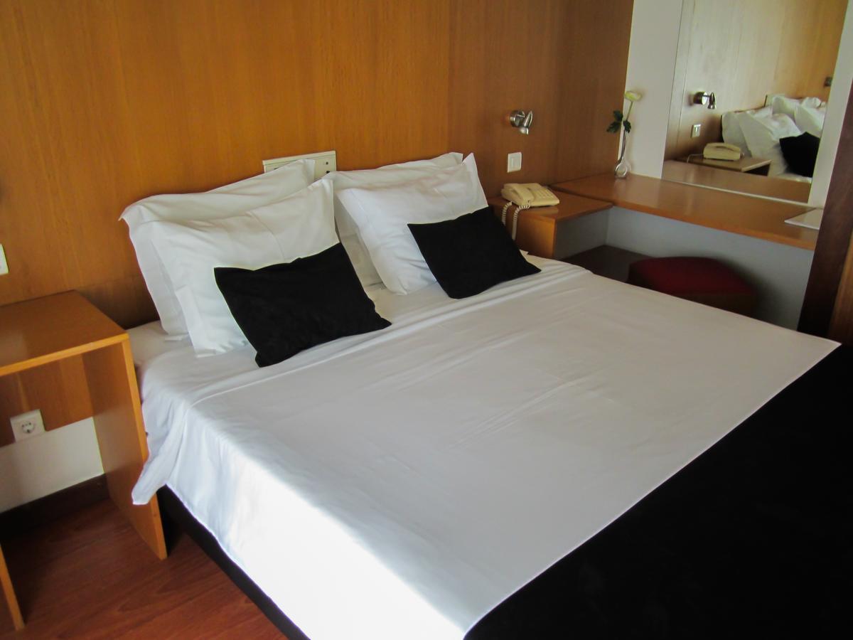 Hotel Eco Salvador Герес Екстериор снимка